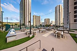 Waikiki Banyan 1608-I - Outdoor dining