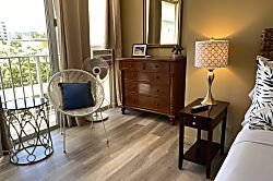 Diamond Head Beach Hotel 701