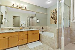 Mauna Lani Fairways 1304