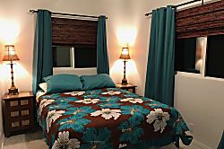 Miloli'i Beach Bungalow