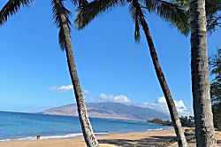 Updated KGE C207 - One of a multitude of beaches to choose from. Beach gear provided.