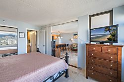 Waikiki Banyan Condo Rental