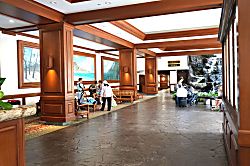 Waikiki Banyan Condo Rental