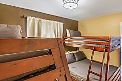 Pacific Shores 2 Bedroom Condo