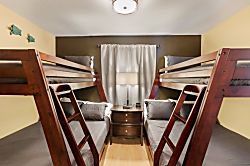 Pacific Shores 2 Bedroom Condo