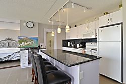 Waikiki Banyan Condo