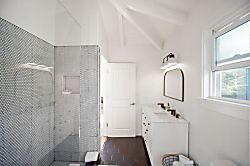 Kealoha ~ Hanalei Bay