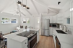 Kealoha ~ Hanalei Bay - Private kitchen