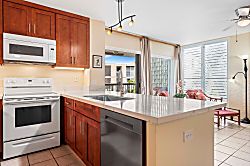 Oceanview Condo at Alii Villas