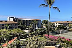 Kihei Beachfront Condo - Upper Floor