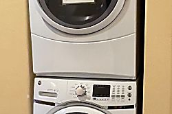 Beach Villas, Unit 2-103