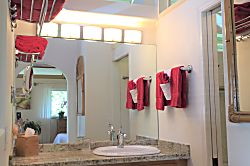 Aloha Hookipa Bayview Cottage