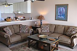 Hale Nai'a (Dolphin House)