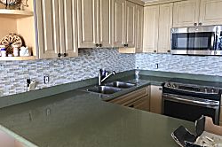 Papakea Resort  F104