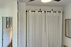 Great Location Beach Cottage