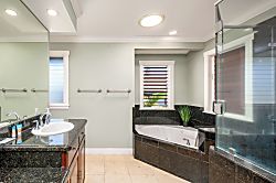 Brenneckes Beach House