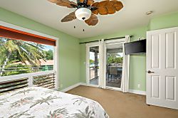 Brenneckes Beach House