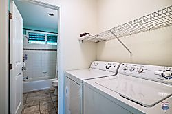 Kauai Tree House HAENA