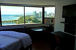 Waikiki Marina 2401