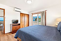 Kapa'a by the Sea Beachfront Home