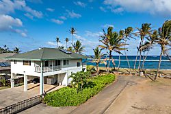 Kapa'a by the Sea Beachfront Home