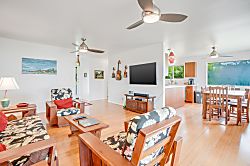 Hale Makai Beachfront Home Anahola Bay