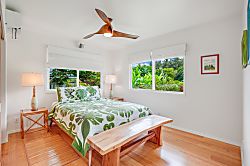 Hale Makai Beachfront Home Anahola Bay