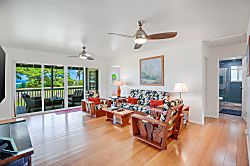Hale Makai Beachfront Home Anahola Bay
