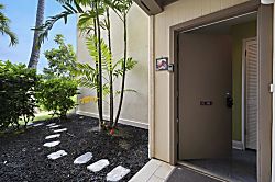 Keauhou Kona Surf & Racquet Club #5-104