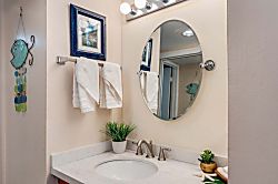 Valley Isle Resort 902