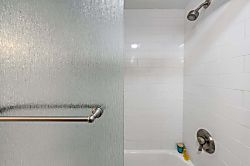 Valley Isle Resort 902