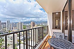 Waikiki Banyan #2002-T1