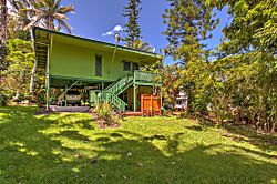 Kehena Treetop Bungalow