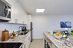 Waikiki Banyan #2603T1