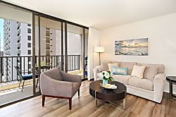 Waikiki Banyan #2608-T2