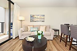 Waikiki Banyan #2608-T2