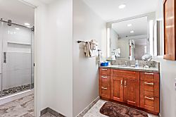 Kaanapali Alii #2104