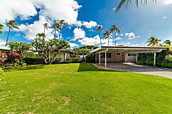 Niuiki Oceanfront Retreat