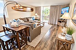 Royal Kahana 220 (2bd / 2ba) - Living area