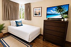 Royal Kahana 220 (2bd / 2ba) - Room
