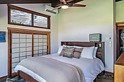Hale Maluhia at Hanalei Bay Beachfront Cottage