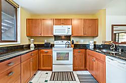 Surf & Racquet 7-103