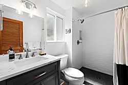 Kona Surf & Racket Club Townhouse 3