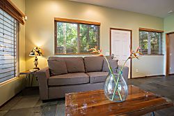 Aloha AKU CoCoPalm Suite