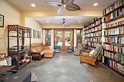 Aloha AKU Honu Suite