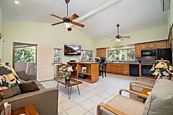 Aloha Aku Ohana Suite