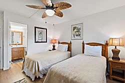 Kihei Beach 110 - Room