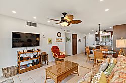 Kihei Beach 110 - Living area