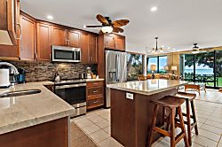 Kihei Beach 110 - Private kitchen