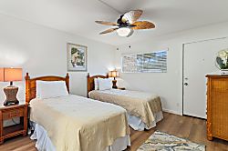 Kihei Beach 110 - Room